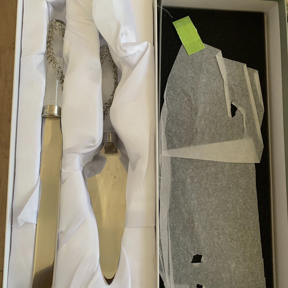 Thing Remembered Stainless Steel Silver Cake knife and server set Glossy Acrylic
